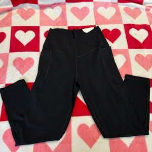 Aerie Black 7/8 Legging SHORT